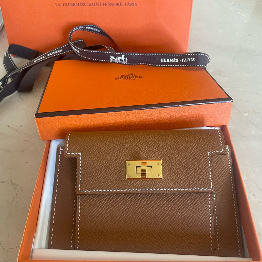 Hermes Kelly Wallet Gold Ghw  Brand New Condition